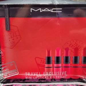 Mac travel set lipstic